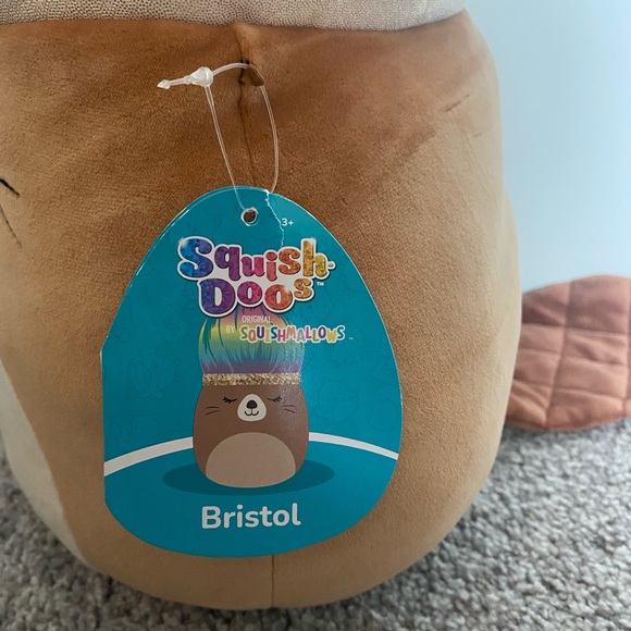 Bristol the Beaver Squishdoo Squishmallow - Picture 2 of 2